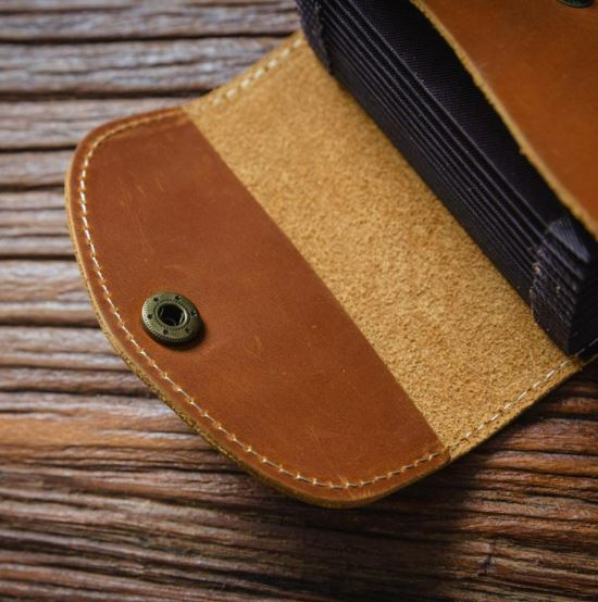 亀登鞄製作所 クレカケース ブルー